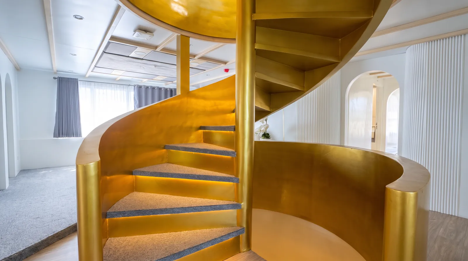 Gold spiral staircase of LASHA phinisi