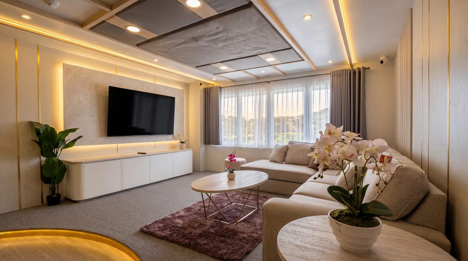 The living room lounge aboard LASHA